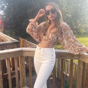 Meet your Posher, Carla